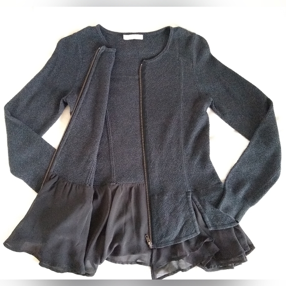 Chiffon Ruffle Knit Jacket - Picture 3 of 7